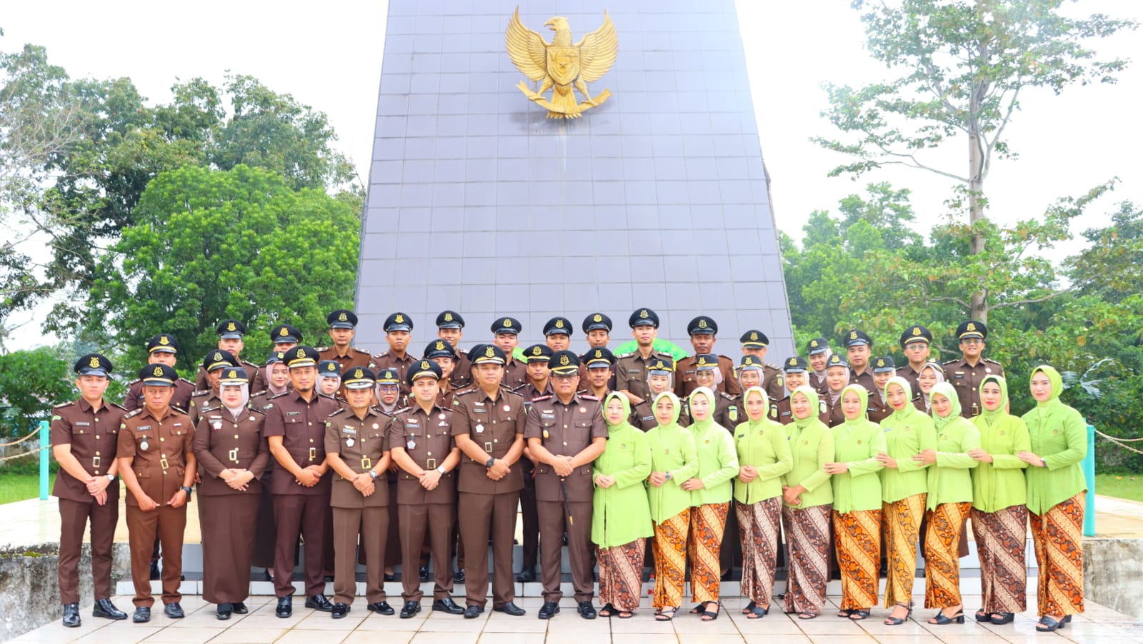 Kejari Konawe Selatan Ziarah di TMP Watubangga Jelang Peringatan HBA ke-64