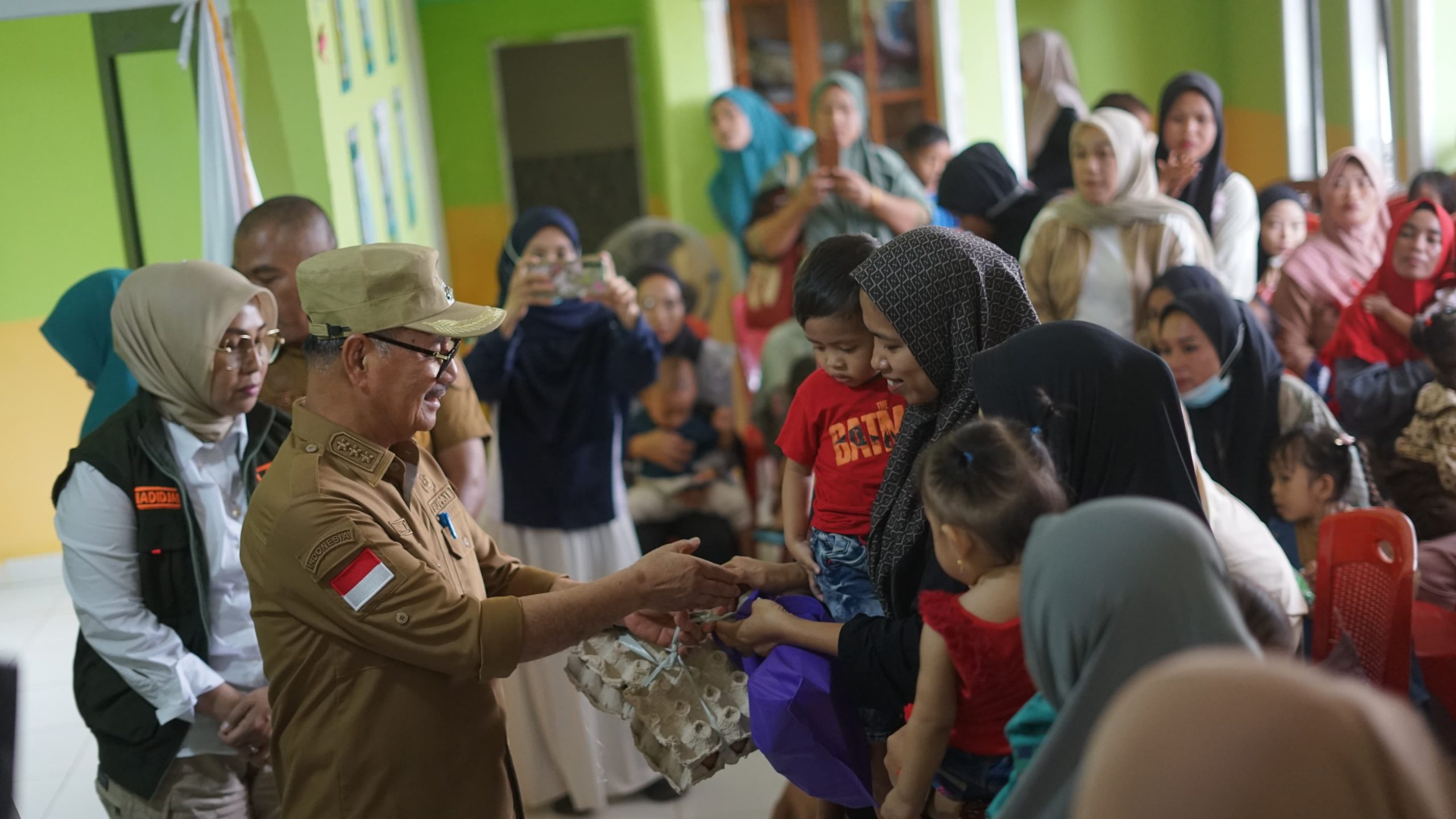 Tekan Stunting, Pemkab Konawe Selatan Bagikan Makanan Bergizi di Tiga Kecamatan