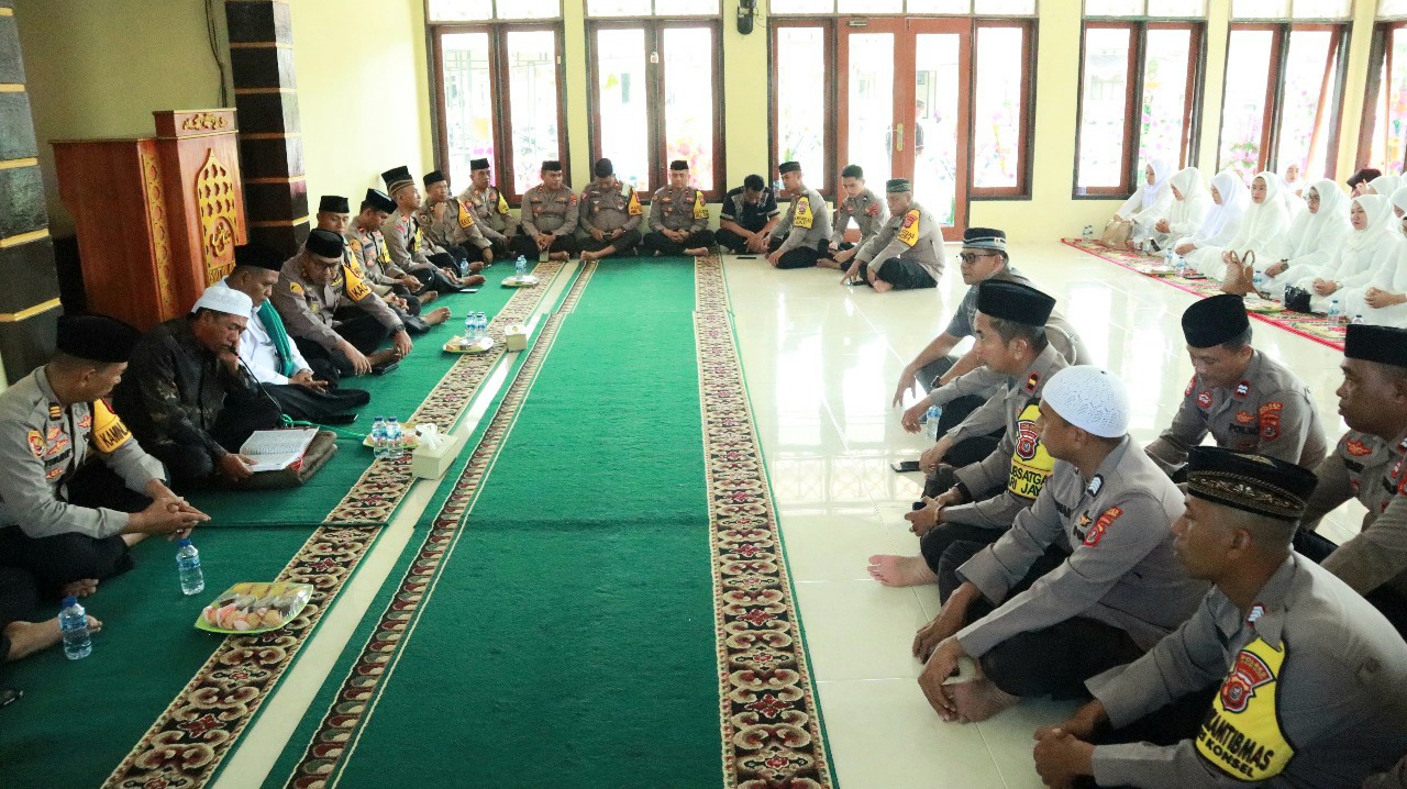 Peringati Maulid Nabi Muhammad, Kapolres Konawe Selatan Ajak Personel Teladani Akhlak Rasulullah