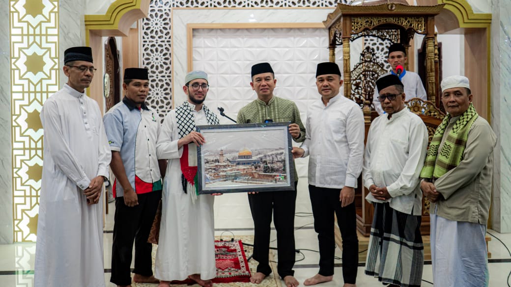 Dai Muda Palestina Safari Ramadan di Konawe Selatan, Irham-Wahyu Serukan Solidaritas