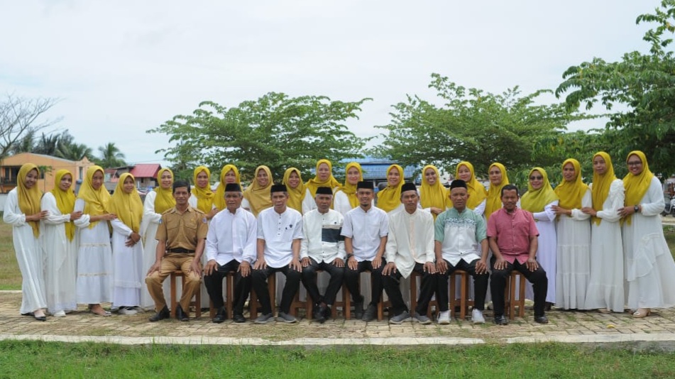 SMAN 2 Kusambi Gelar Pesantren Ramadan dan Berbagi Takjil