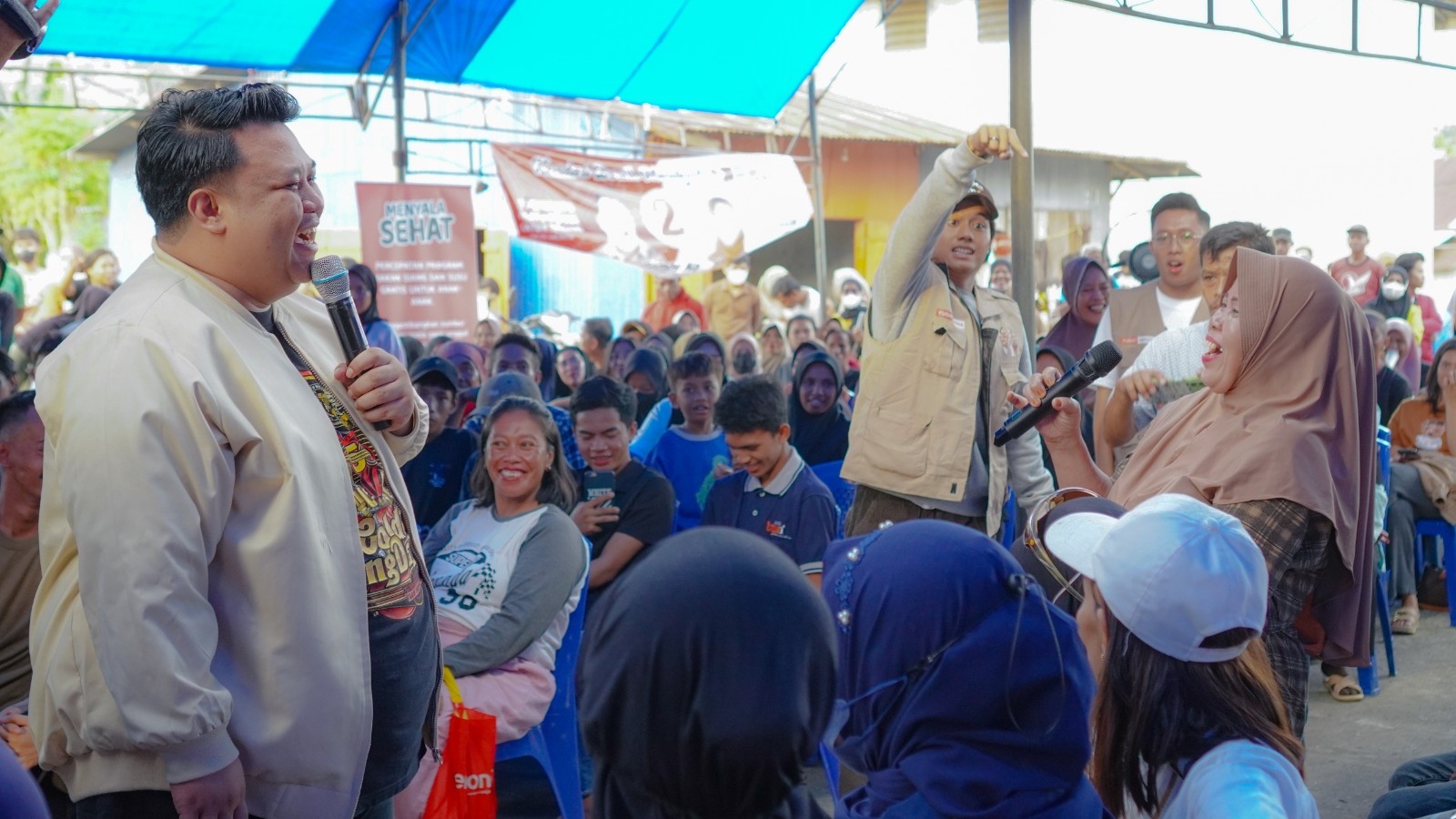 Ribuan Pendukung Hadiri Kampanye Perdana Yudhi-Nirna di Kendari Barat