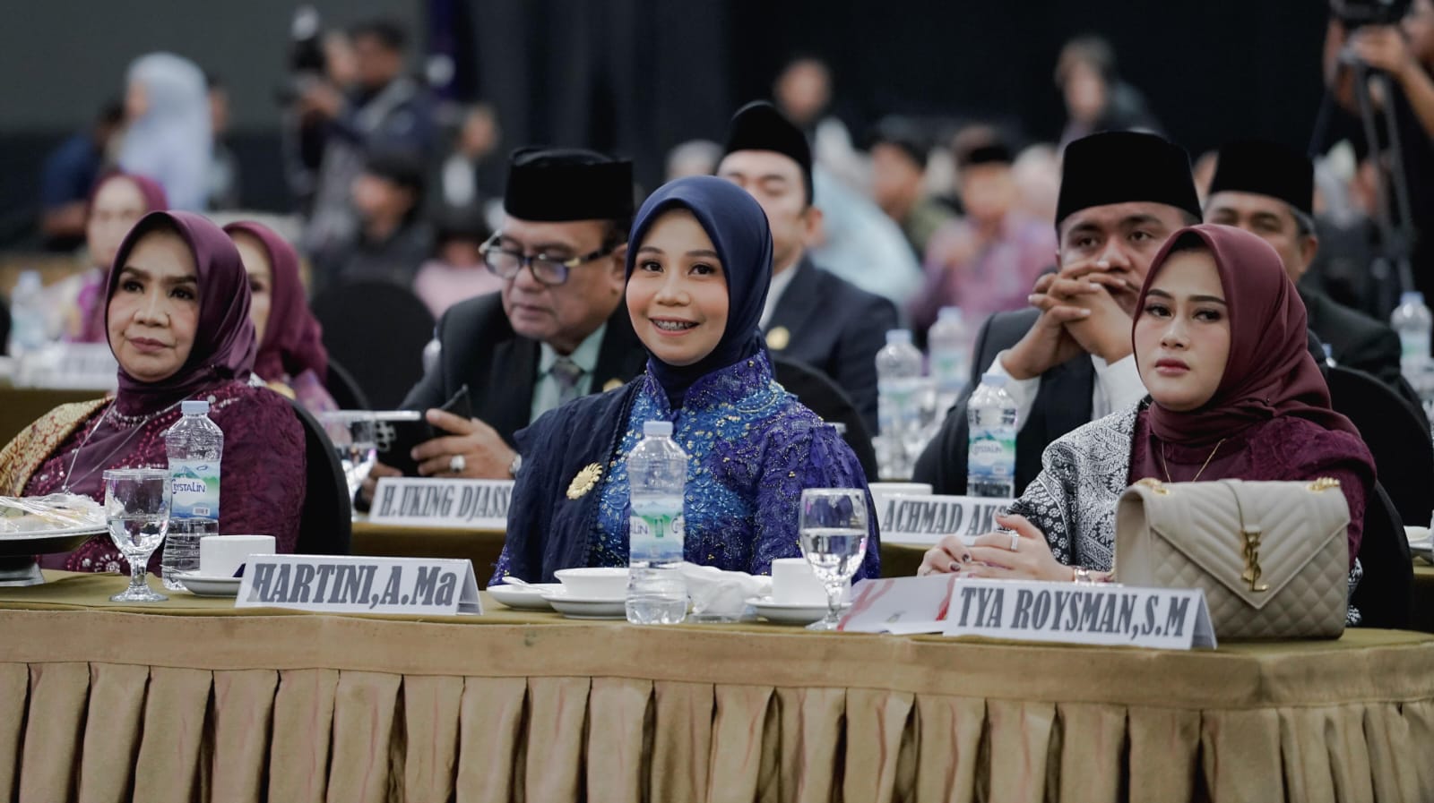 Dilantik Jadi Anggota DPRD Sultra, Hartini Azis: Terima Kasih Seluruh Masyarakat Kolaka Raya